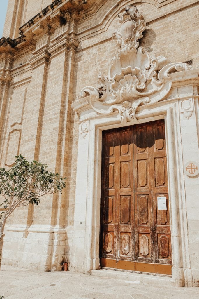 Bari Itinerary ideas and things to do. 