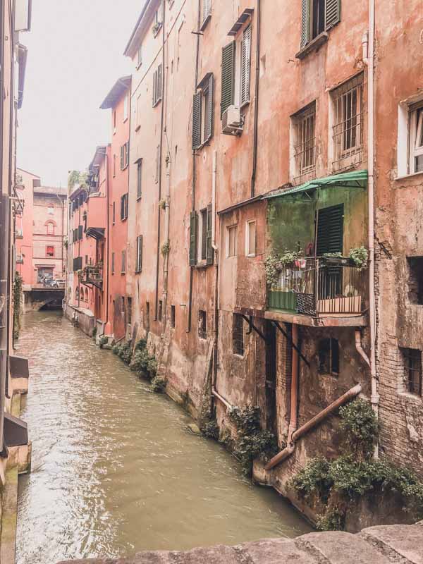 Best 15 Pictures of Bologna Little Venice in Bologna