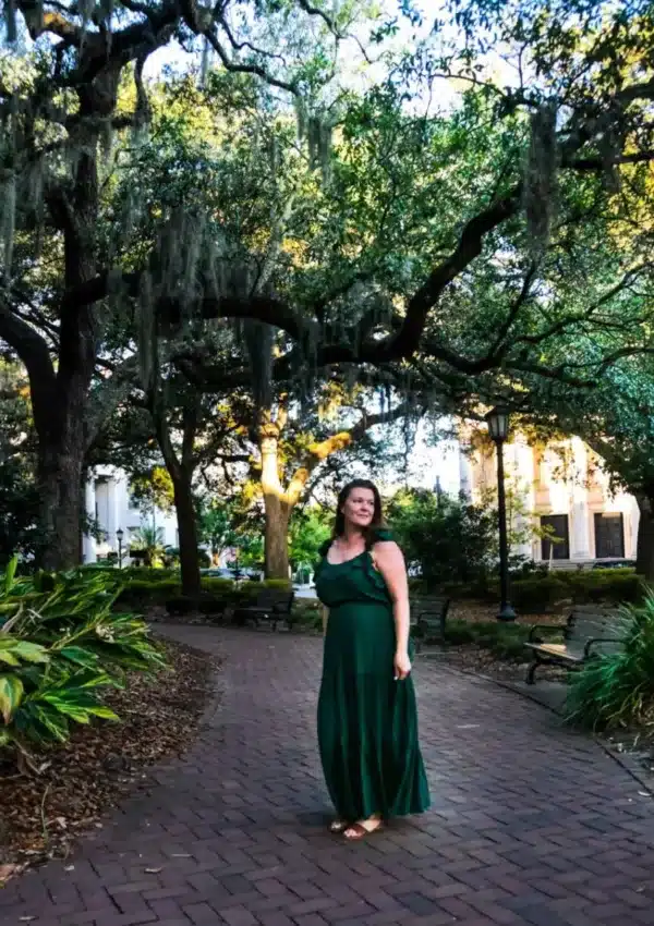 Best Things To Do On A Solo Trip To Savannah GA + Map