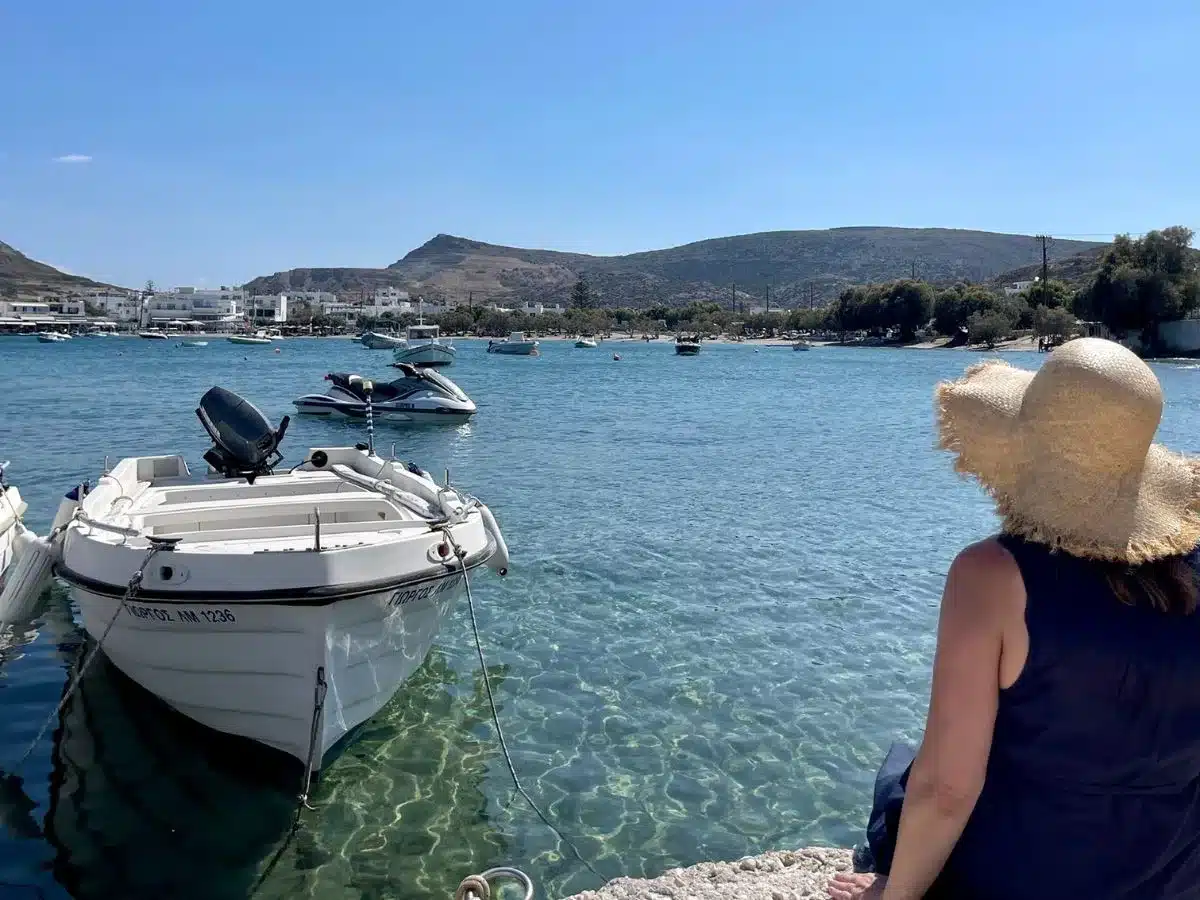 Private boat tours in Milos
