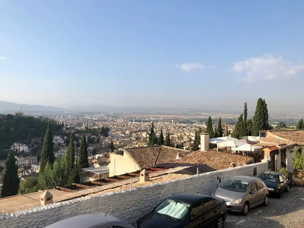 Renting a car in Granada