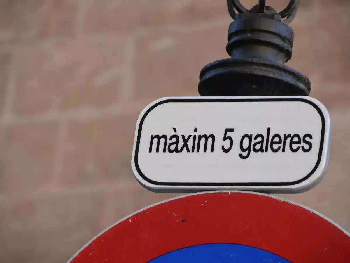 Parking signs in Mallorca