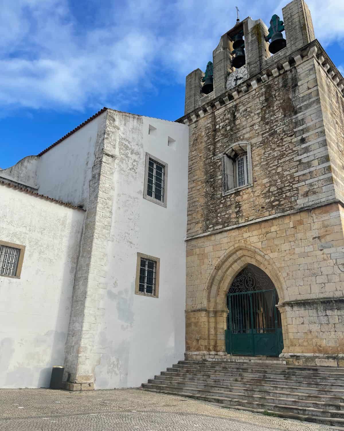 The exterior of the Faro cathedral