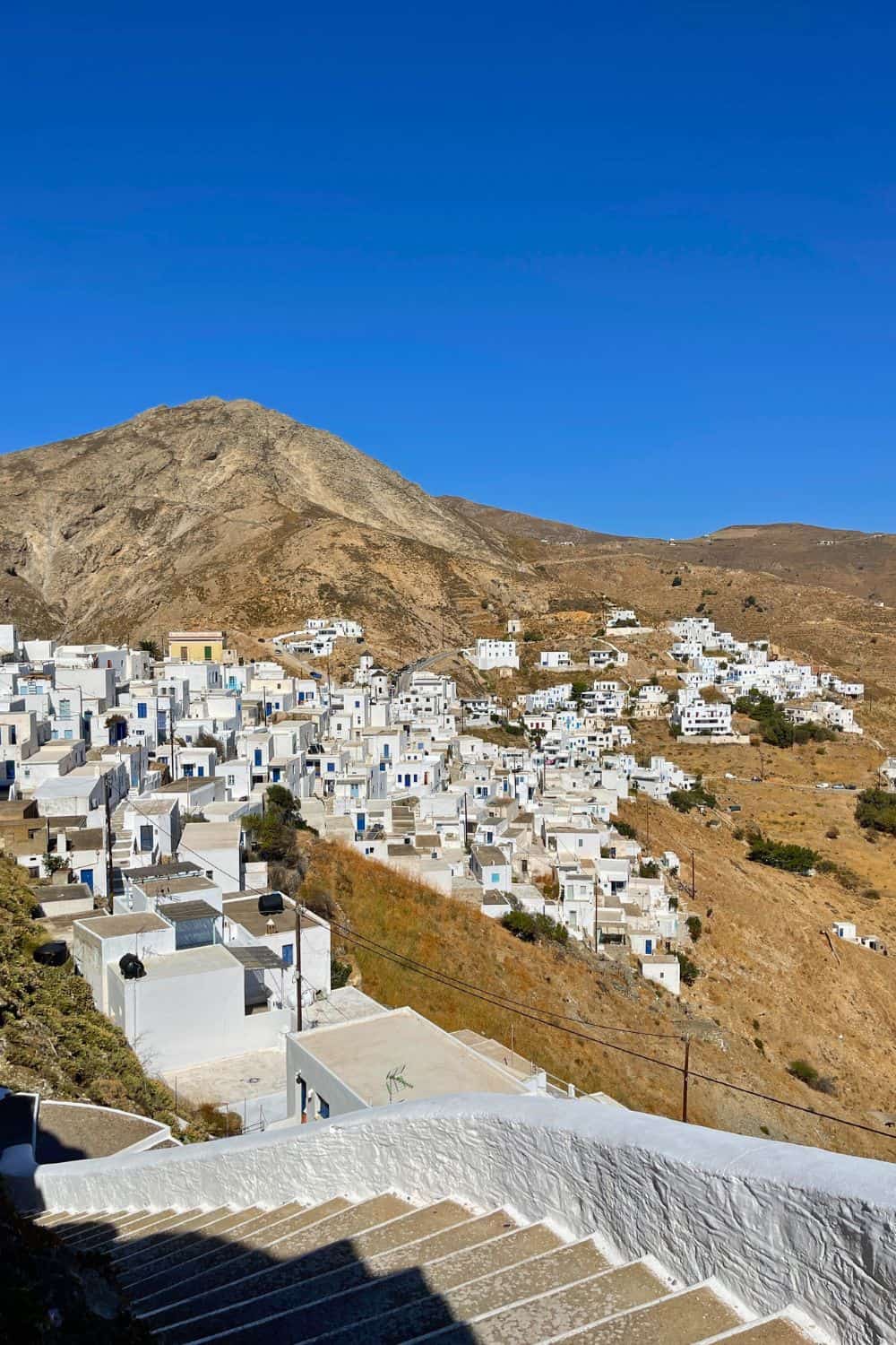 A bunch of white houses on the hill in Serifos