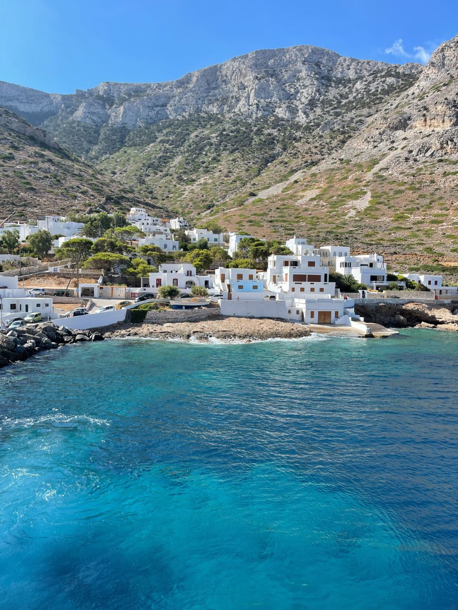 Idyllic 3-Day Sifnos Itinerary: Beaches, Villages & Epic Restaurants + Map