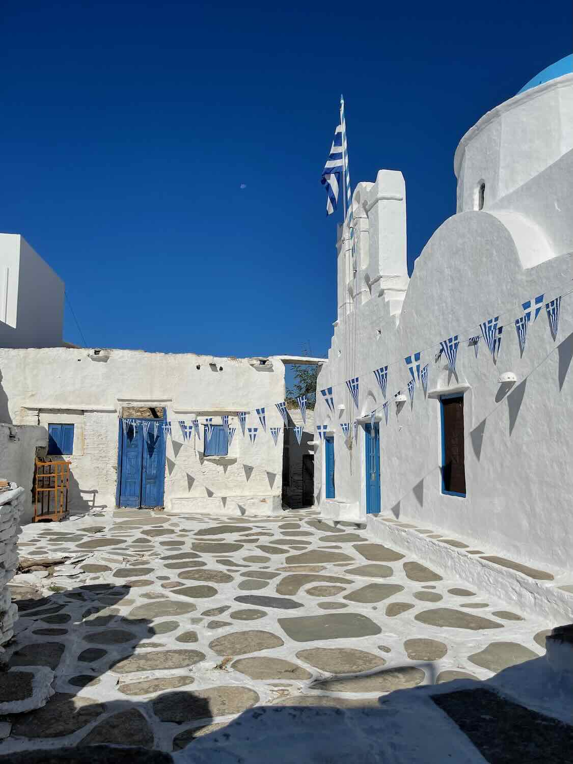 A stunning display of Sifnos’s traditional Cycladic architecture of the church.