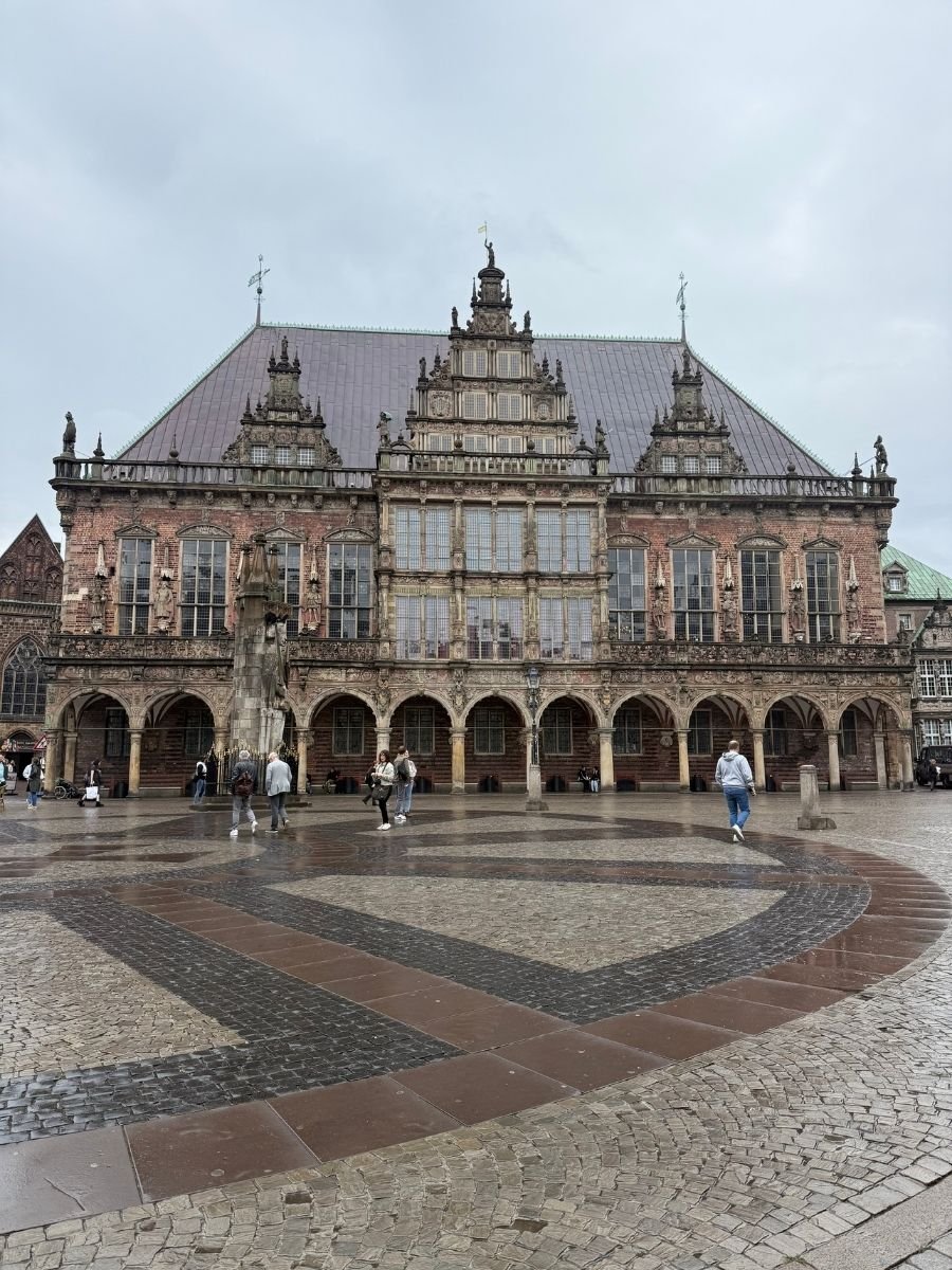 The grand façade of Bremen Town Hall (Bremer Rathaus) with its ornate Gothic and Renaissance architecture.